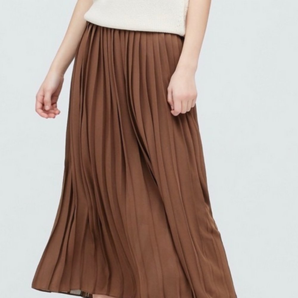 Uniqlo Pleated Maxi Brown Skirt